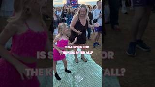 Mom And Daughter Do Cute Manchild Dance - Sabrina Carpenter