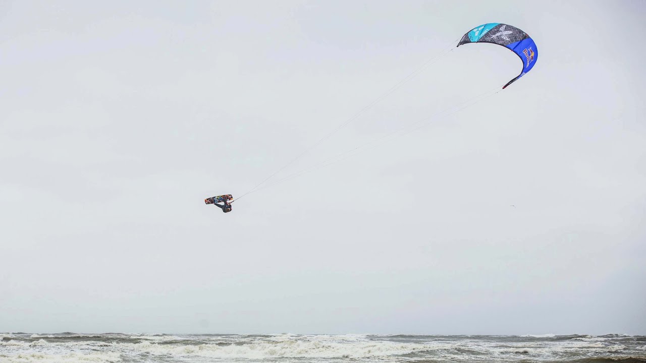 Extreme Kiteboarding in the Netherlands - Bull Megaloop Challenge - YouTube