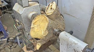 Woodturning - a Log of Old Maple