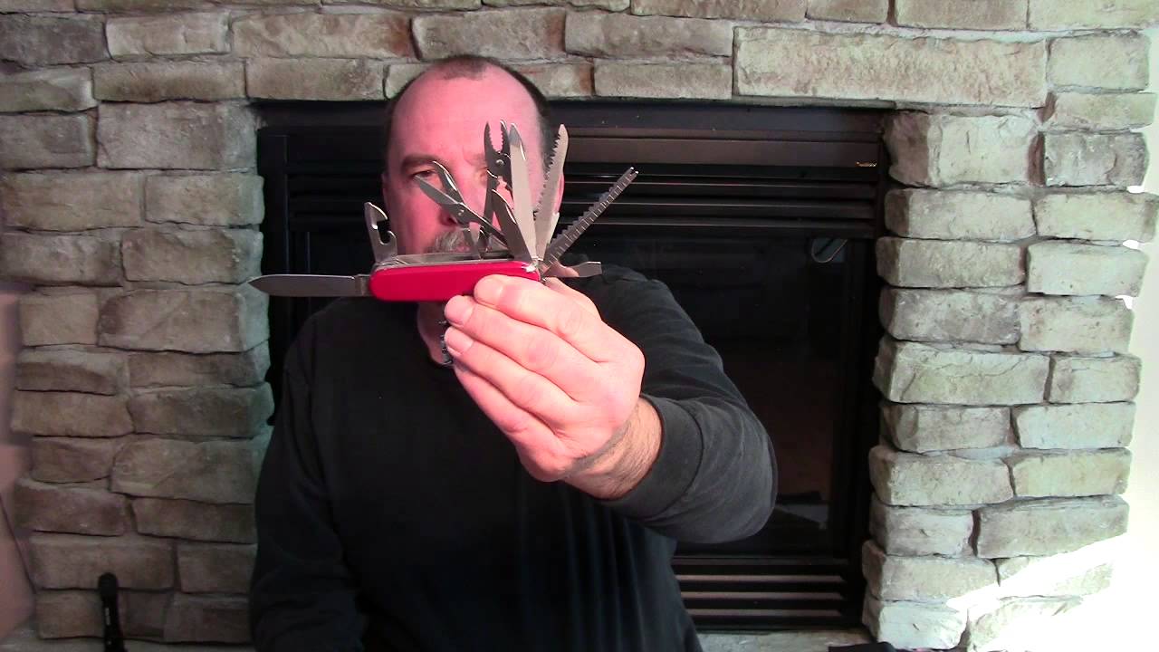 The Knives In My Survival Pack