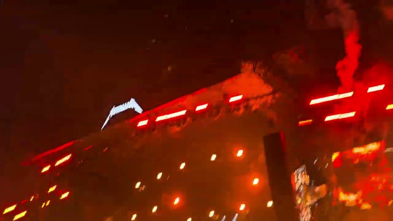 Fuel - MetallicA live at F1 Grand Prix Doha 2025 - M72 Tour - Lusail International Circuit