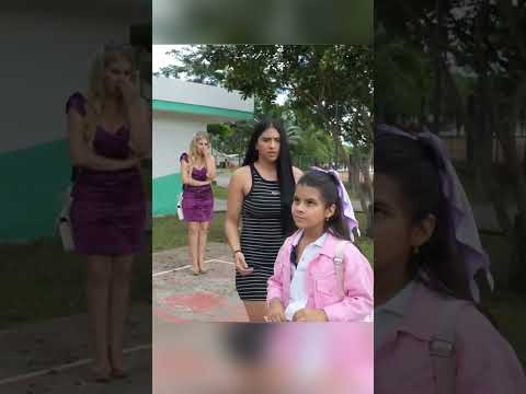 Богатая девочка и сила доброты #shorts