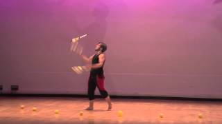 Kyle Johnson- 3 Clubs Juggle This Nyc 2013