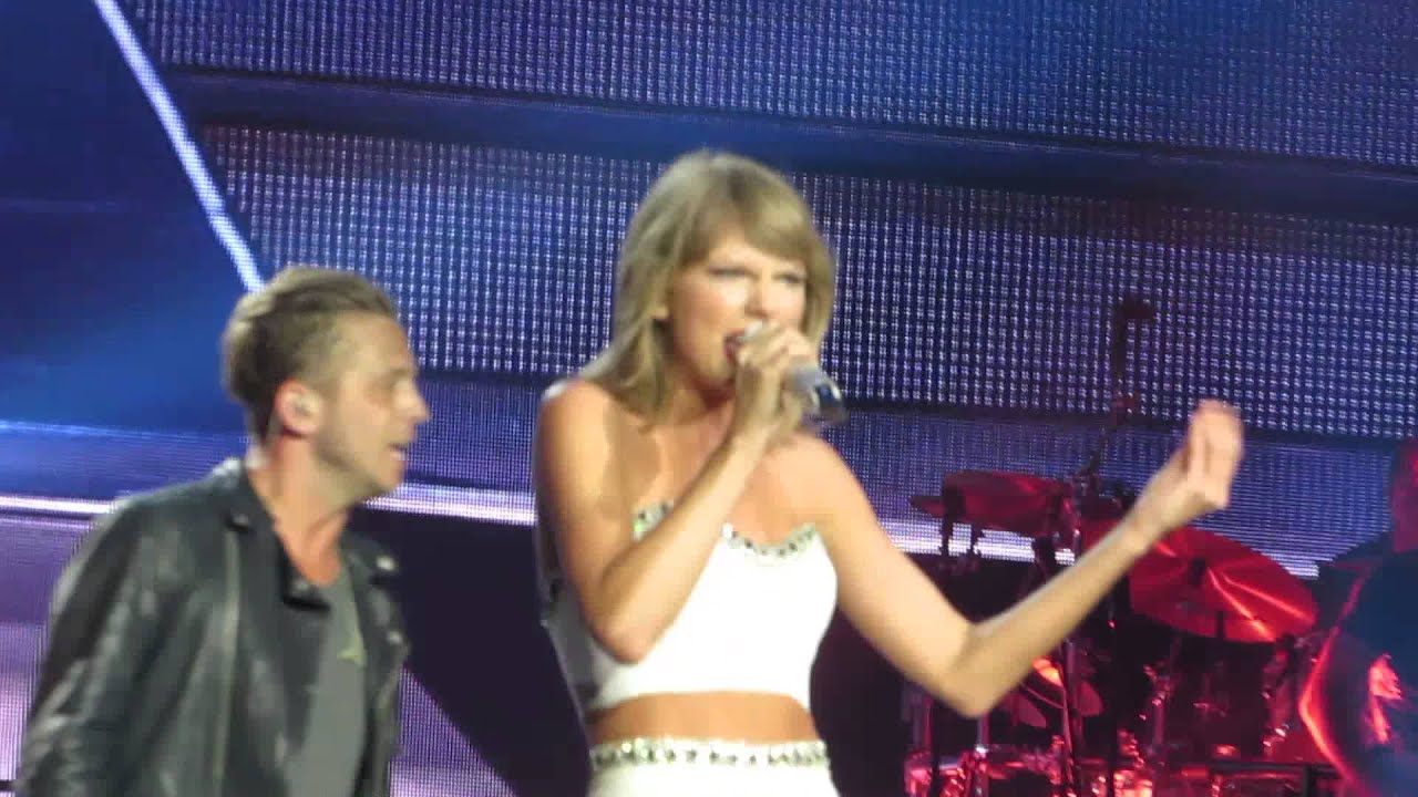 Counting Stars - Taylor Swift & Ryan Tedder - 1989 World Tour - Los Angeles - August 21st 2015