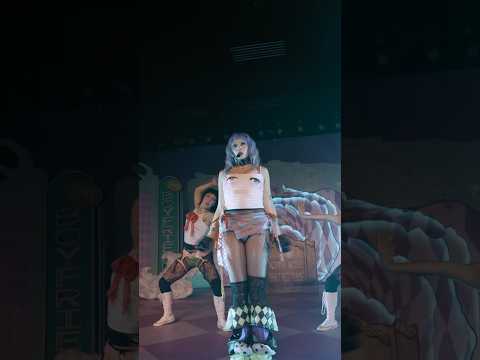 pink drink! mini skirt kink!