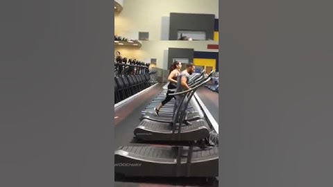 The fastest men on treadmill 40km/h #fitness