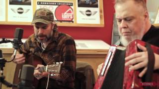 Isthmus Live Sessions: Lucero - "The Man I Was" chords