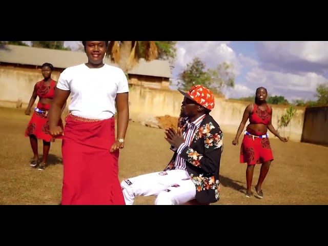 Lucky Bosmic Otim - Am Sorry (Iling Doga Pingo) (Official Video) class=