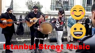 Iranian street musicians in Istanbul