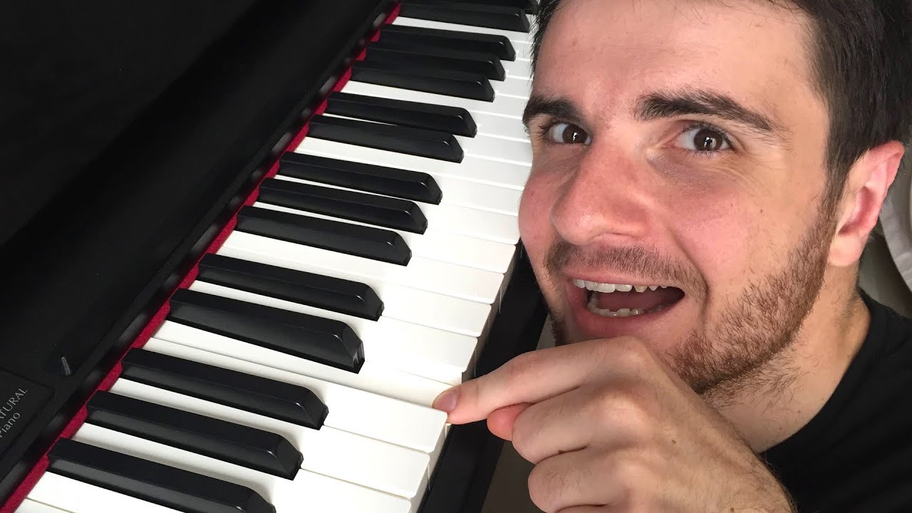 MON PIANO EST LE MEILLEUR ! - YouTube