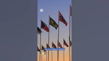 Chinese robot vacuum cleaner company reveals model with an AI-powered arm