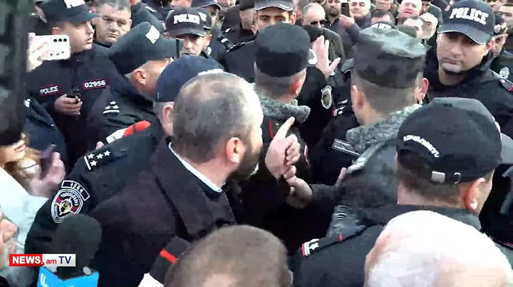 «Կտամ գլխիդ». լարված իրավիճակ Մայր Աթոռի բակում