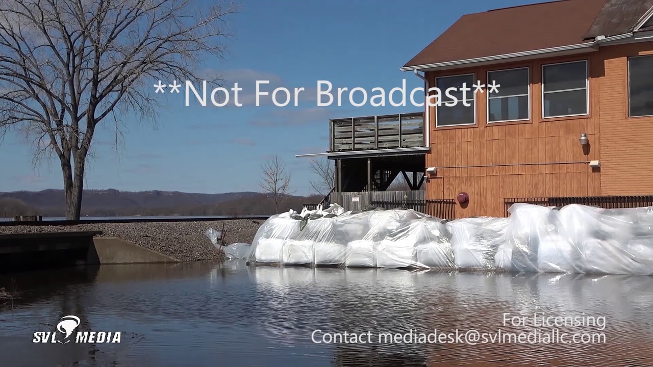 La Crosse/Fountain City, Wisconsin Mississippi River Flooding March