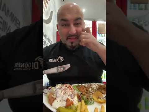 Ersin Baba isst ein Babateller mit gebackenem Käse 😀 im livestream