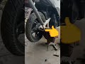 #easy way to remove tire...👈🧐⚠️🚨