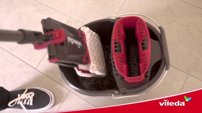 How to clean your floors with the Vileda UltraMax Mop and Bucket - YouTube