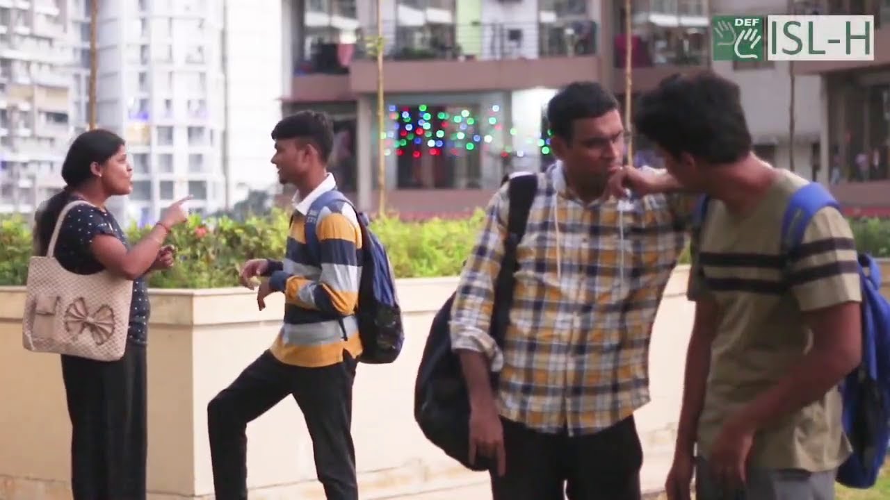 Embrace Silent Conversations || Sign Language for Deaf and Hearing