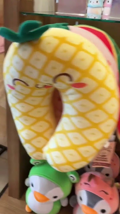 ngga cuman boneka aja kok! buat nemenin travelling kalian cocok banget! 🤗🤗 | ISBON ISTANABONEKA