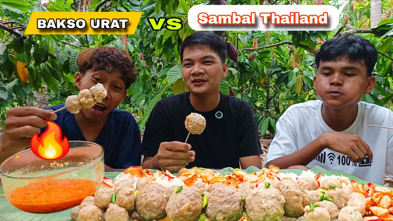 SAWADIKAP !! Mukbang Bakso Urat vs Sambal ala Thailand + Kerupuk Seblak Pedas bikin nagih