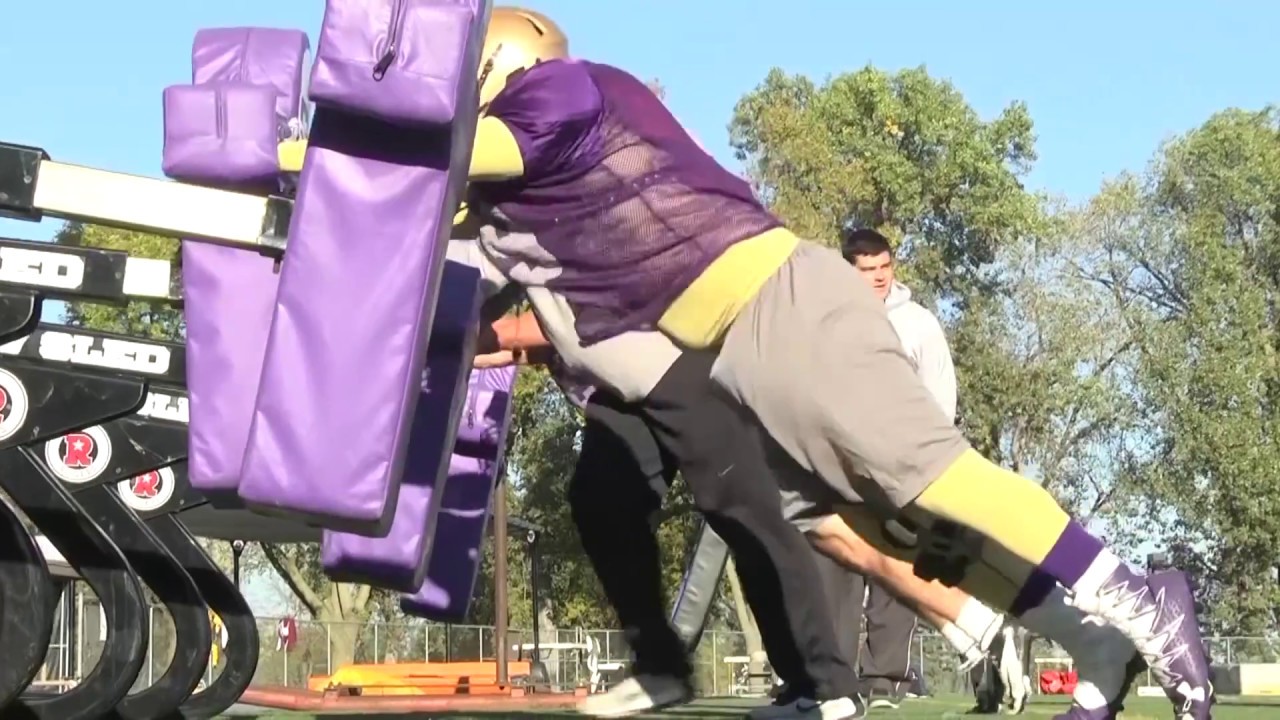 Loras College Football: Rivalry