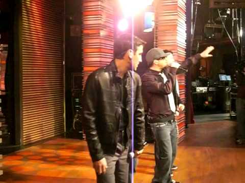 NKOTB on Regis & Kelly "2 In The Morning" (from in...