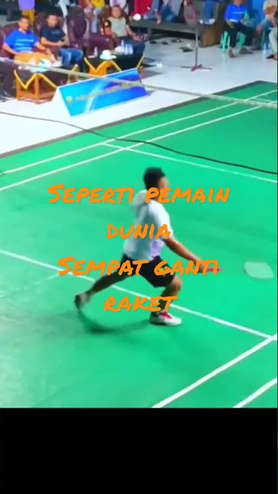 BADMINTON momen langka ganti raket #batminton  #shorts  #batmintonindonesia  #fyp #rajatarkambekasi