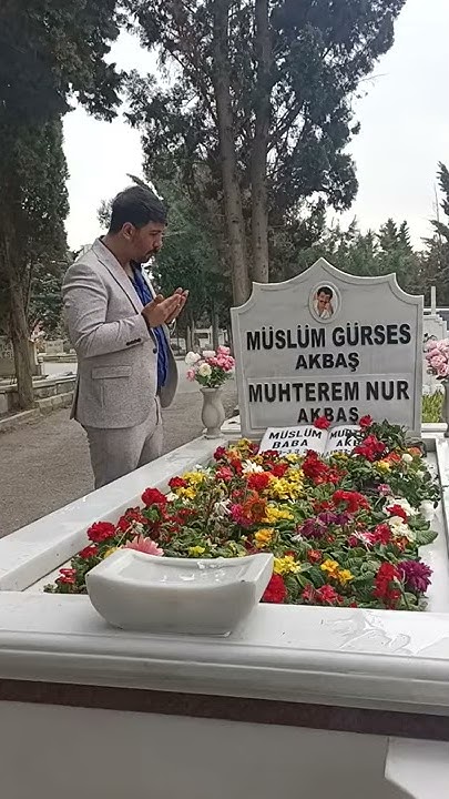 Allah Rahmet Eylesin Mekani Cennet Olsun Deutsch FATİH BULUT MÜSLÜM GÜRSES'İN MEZARINI ZİYERET EDIYOR. ALLAH RAHMET
