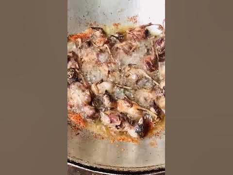 Fried sparrow with lemon leaves - YouTube