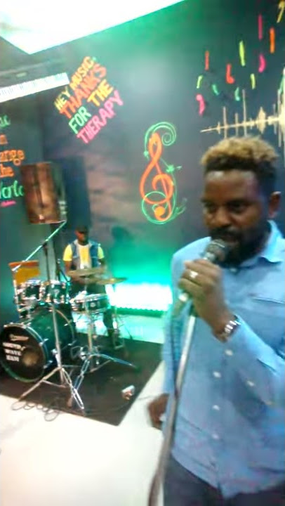 zeph on drums wit petersen zagaze