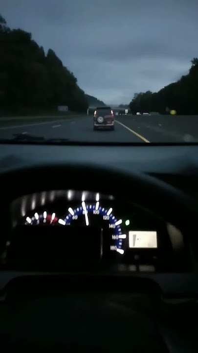 Story' WA nyetir mobil di waktu pagi hari