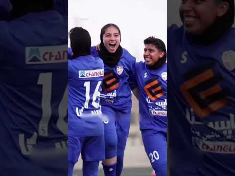 صدرنشینی گل گهر خشم خاتون و توقف پرسپولیس