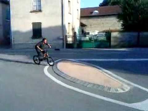 Chute BMX de Lud