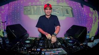 DENNIS LIVE SET AT HELEN'S PLAY MART KUPANG