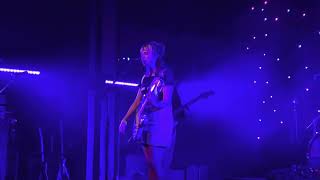 Video thumbnail of "Beach bunny - good girls (don’t get used) live"