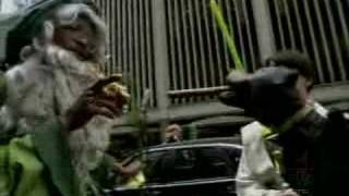 Triumph the Dog @ Star Wars Attack of the Clones Premiere in NYC!