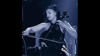 اغنيه تامر حسني لسه باقي علي الحجات من حفله العالمين