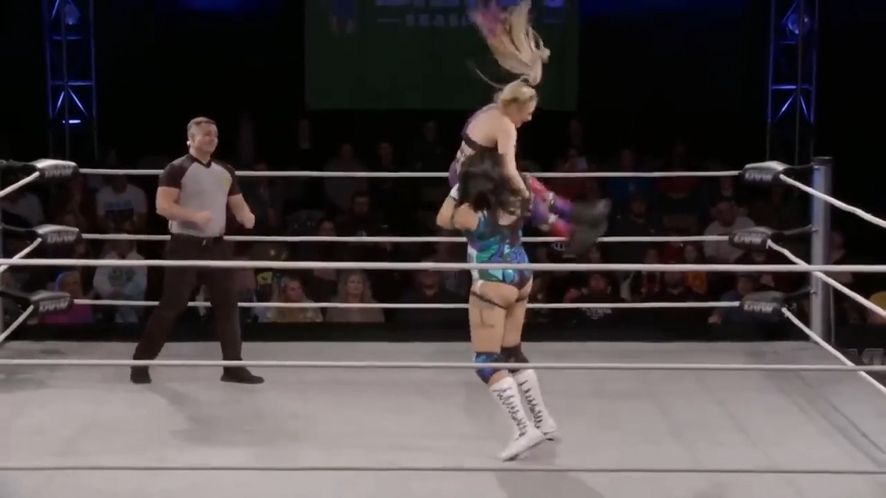 FREYA THE SLAYA DESTROYS | All Her Chokeslams Compilation