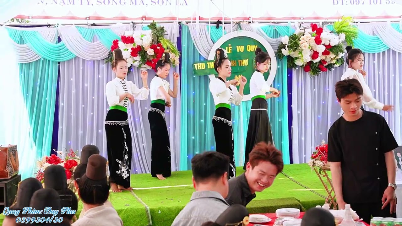 TIẾNG KHÈN MÙA BAN NỞ CỰC DẺO CỦA CÔ DÂU VÀ ĐỘI MÚA GIA ĐÌNH HAY NHẤT 2026