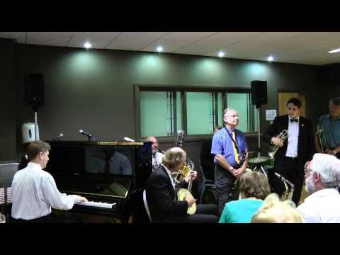 "CLARINET MARMALADE": ANDY SCHUMM and his BIXOLOGI...