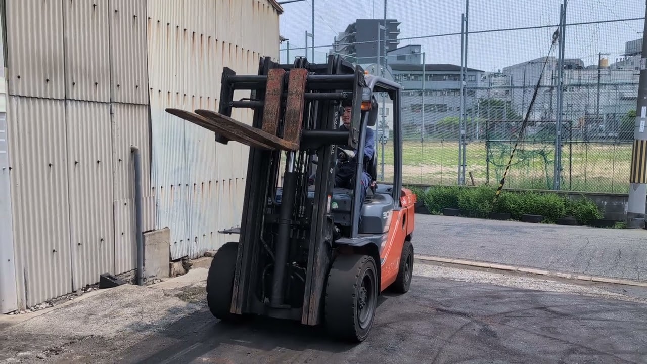 現状格安販売） トヨタ ガソリン車 3.0ton 3.3mマスト 02-8FG30 フル