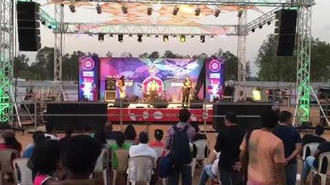 Live show line array speakers made in China