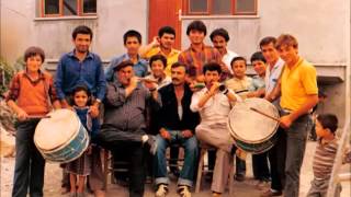 Download lagu GOLHİSARLİ SEREF BU ADAM BENİM BABAM GOLHİSARLİ SEREF BU ADAM BENİM BABAM