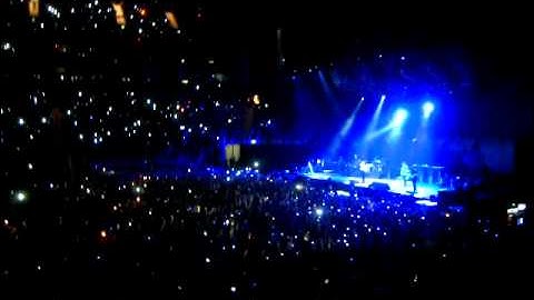 Paramore - the only exception - O2 Arena London - 13/11/10