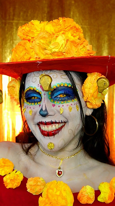 La Catrina ✨ I've been wanting to recreate this character for a long time 💕 #makeup #makeuptransf...