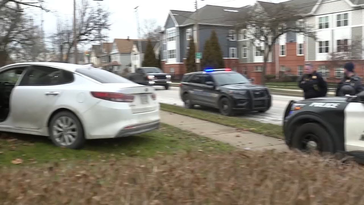 3 kids lead police on Ohio car chase after learning to steal vehicles ...