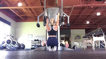 Alternating Rotating Single Arm Pulldown