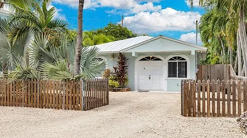 Coldwell Banker Schmitt Real Estate Co. - 6 SE Marlin Avenue