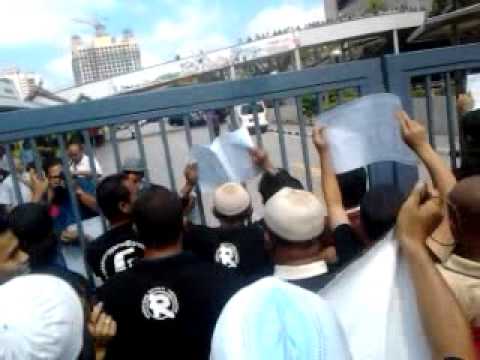 'R' rayuan krabat draja mat said tak layan.
