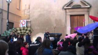 Festa Di Santa Lucia A Comiso Il Lancio Delle Noccioline - .Gds.it