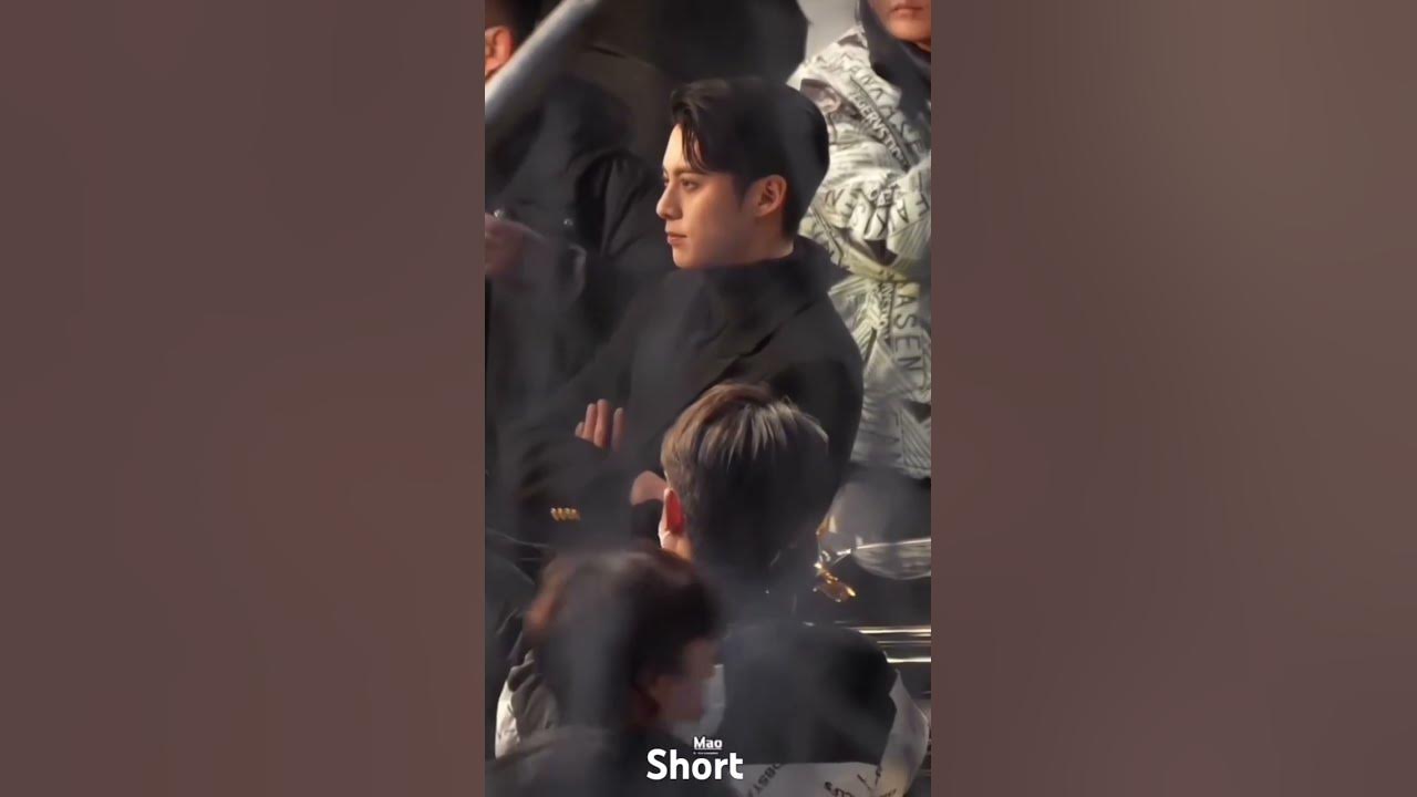 Dilihatin terus😂#wanghedi #zhaolusi #dramachina #cdrama #dramachinaupdate #shortvideo